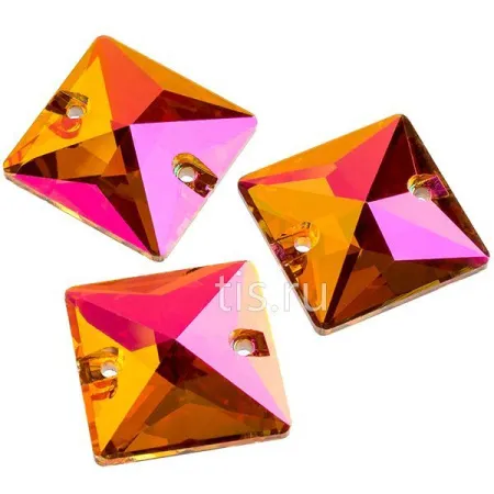 3687 Crystal Astral Pink